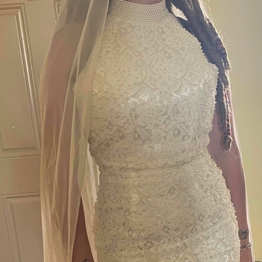 Wedding dress